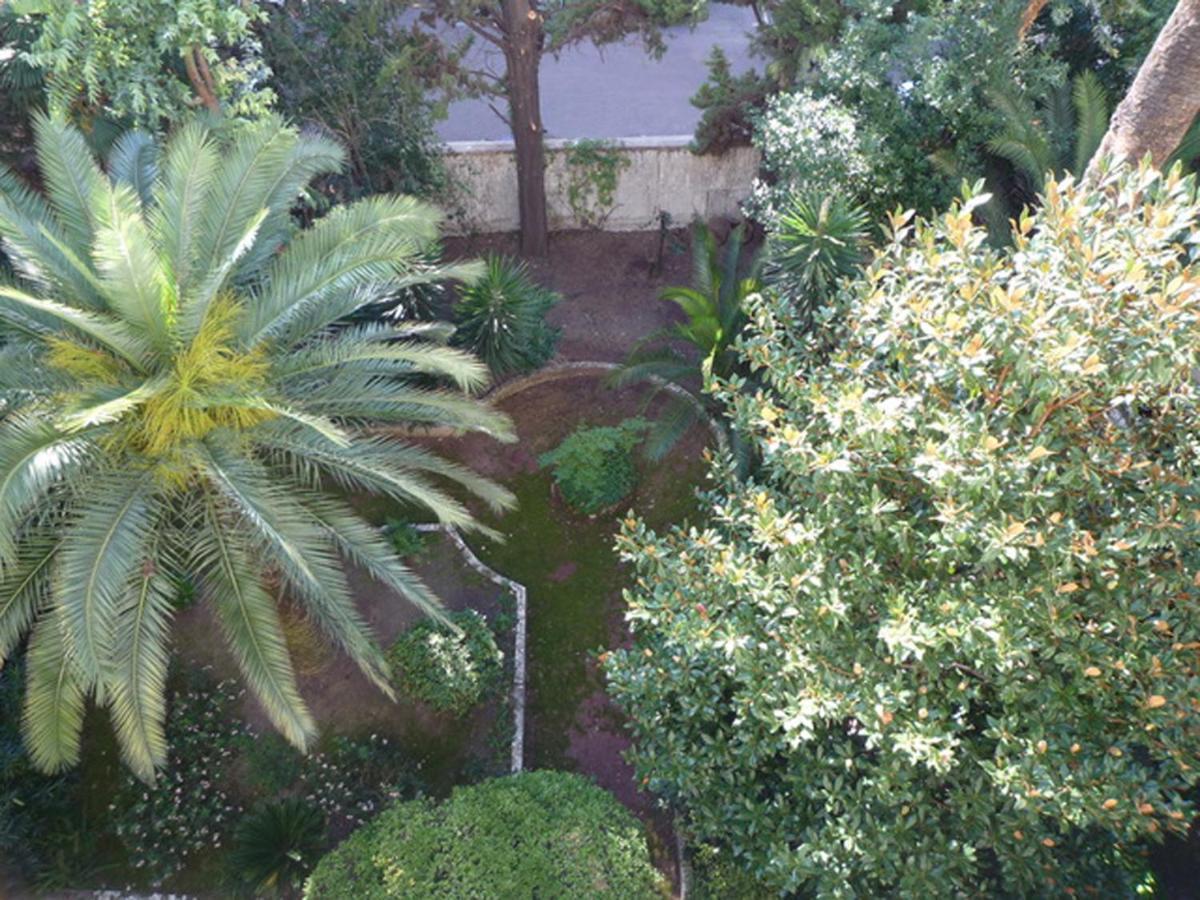 Appartamento Centre, deux pièces, calme, terrasse plein sud Nizza Esterno foto